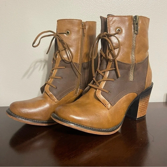 Pierre Dumas Lace Up Zipper Boots Women’s 8.5 Two Tone Heeled Brown western - Picture 2 of 6